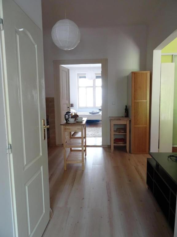 Garden Apartment On Art Nouveau Street In Central Prague Ngoại thất bức ảnh