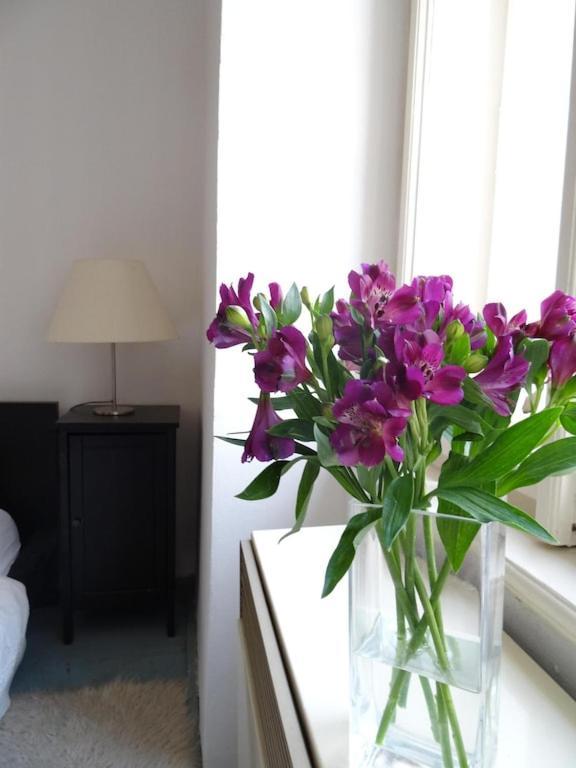 Garden Apartment On Art Nouveau Street In Central Prague Ngoại thất bức ảnh