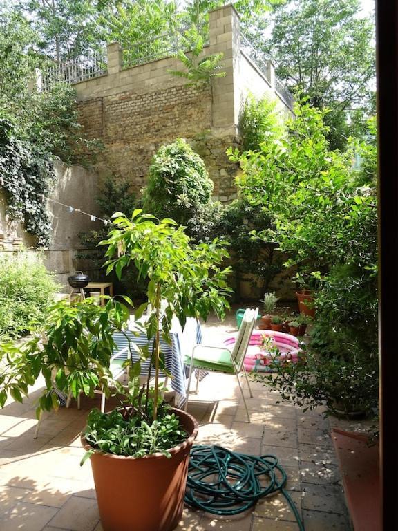 Garden Apartment On Art Nouveau Street In Central Prague Ngoại thất bức ảnh