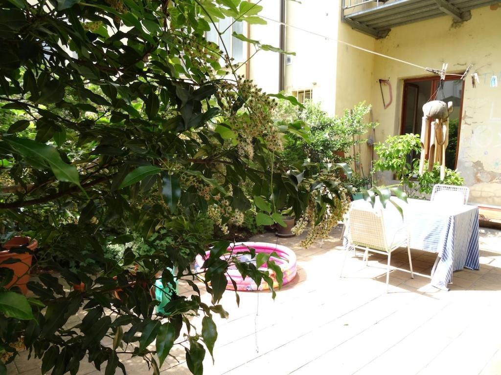 Garden Apartment On Art Nouveau Street In Central Prague Ngoại thất bức ảnh